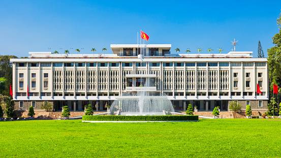 http://HANOI%20–%20HẠ%20LONG%20-%20HUE%20–%20HOI%20AN%20–%20HO%20CHI%20MINH%20–%20PHAN%20THIET%20(08%20days%20–%2007%20nights)