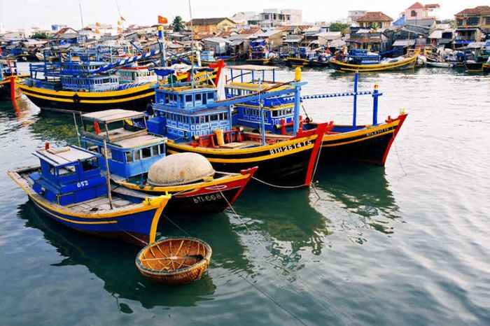 http://NHA%20TRANG%20TOUR%20(6%20DAYS/5%20NIGHTS)